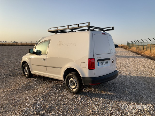 2019 Volkswagen Caddy 4x4 Cargo Van - Van: picture 2 2019 Volkswagen Caddy 4x4 Cargo Van - Van: picture 2
