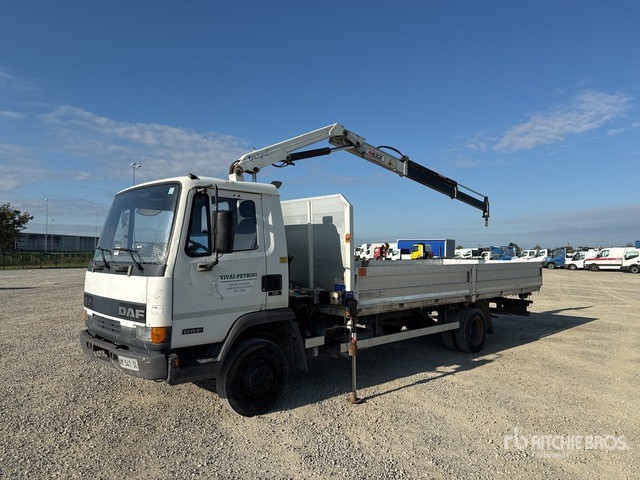 1996 DAF 150E2 PM 4622 2000 kg on 4x2 Flatbed Truck with Crane - Dropside/ Flatbed truck, Crane truck: picture 2 1996 DAF 150E2 PM 4622 2000 kg on 4x2 Flatbed Truck with Crane - Dropside/ Flatbed truck, Crane truck: picture 2