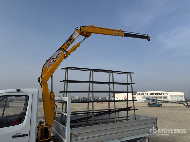 1997 Mercedes-Benz 312DT 1996 Nuova Copma C165/1 890 kg on Flatbed Truck with Crane - Dropside/ Flatbed truck: picture 4 1997 Mercedes-Benz 312DT 1996 Nuova Copma C165/1 890 kg on Flatbed Truck with Crane - Dropside/ Flatbed truck: picture 4