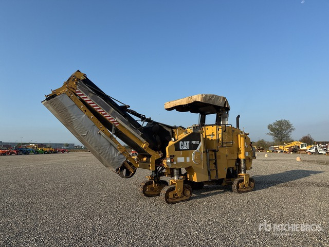 2011 Cat PM102 Tracked Cold Planer - Cold planer: picture 1 2011 Cat PM102 Tracked Cold Planer - Cold planer: picture 1