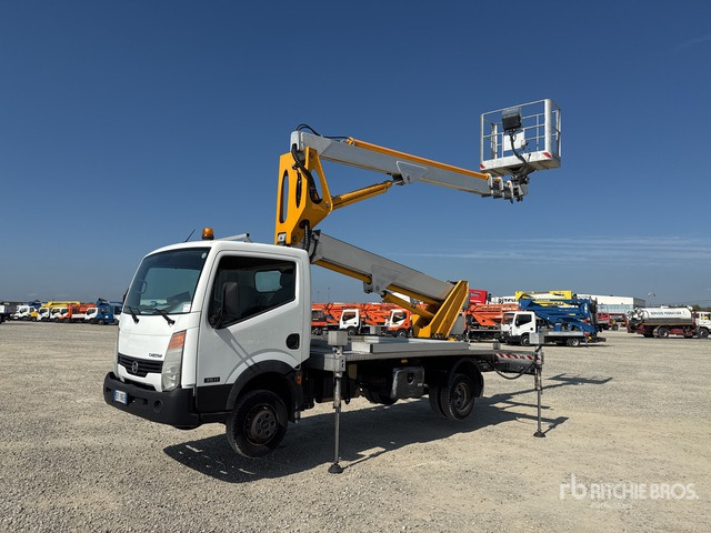 2011 Nissan Cabstar 35 - 11 2011 Multitel Pagliero MX250EX ... Bucket Truck - Truck mounted aerial platform: picture 1 2011 Nissan Cabstar 35 - 11 2011 Multitel Pagliero MX250EX ... Bucket Truck - Truck mounted aerial platform: picture 1