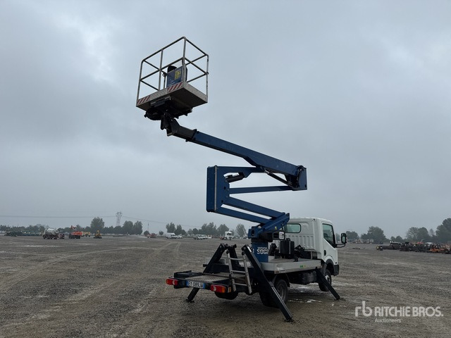 2015 Nissan Cabstar 35.12 2015 Socage DA 320 20 m on Bucket Truck - Truck mounted aerial platform: picture 4 2015 Nissan Cabstar 35.12 2015 Socage DA 320 20 m on Bucket Truck - Truck mounted aerial platform: picture 4