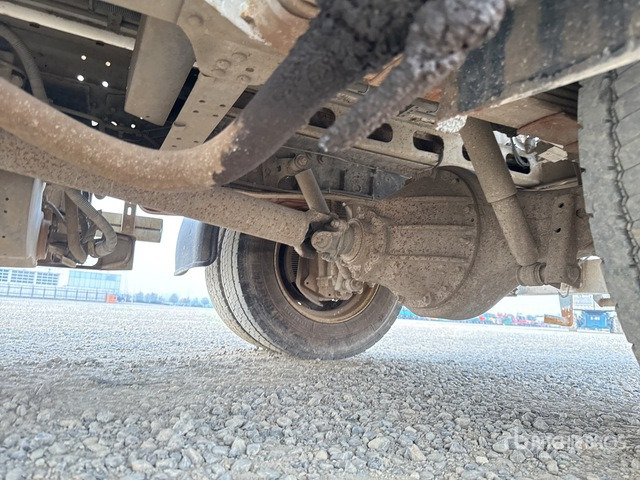 2016 Isuzu NPR 75 4x2 Waste Collection Truck - Garbage truck: picture 4 2016 Isuzu NPR 75 4x2 Waste Collection Truck - Garbage truck: picture 4