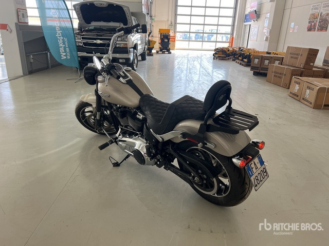 2018 Harley-Davidson Cruiser Bike - Motorcycle: picture 2 2018 Harley-Davidson Cruiser Bike - Motorcycle: picture 2
