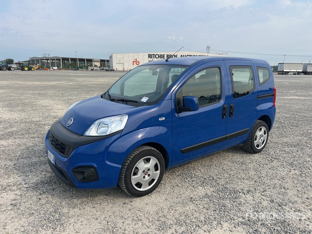 2019 Fiat Qubo Autocarro furgonato - Combi van: picture 2 2019 Fiat Qubo Autocarro furgonato - Combi van: picture 2