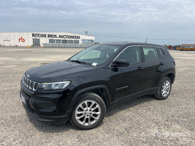 2023 Jeep Compass SP 1.5 SUV - SUV: picture 2 2023 Jeep Compass SP 1.5 SUV - SUV: picture 2