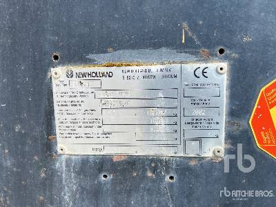 NEW HOLLAND BB960 - Round baler: picture 5 NEW HOLLAND BB960 - Round baler: picture 5