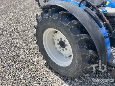 Farm tractor NEW HOLLAND T4-80 F: picture 32