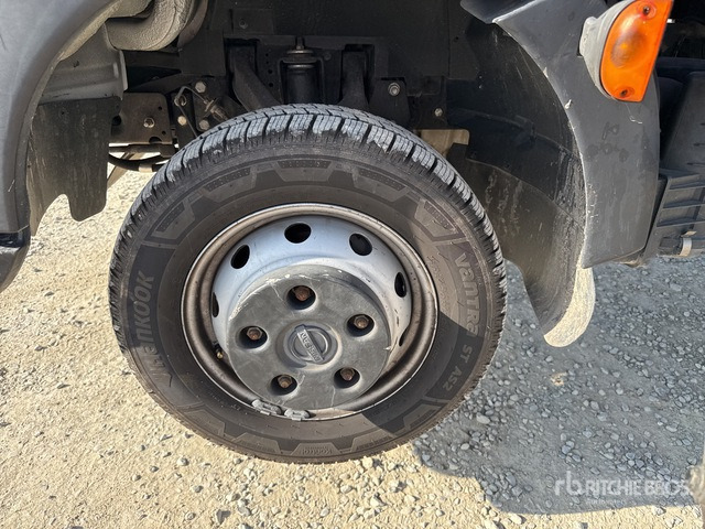 Nissan Cabstar 35.12 Piattaforma autocarrata - Truck mounted aerial platform: picture 5 Nissan Cabstar 35.12 Piattaforma autocarrata - Truck mounted aerial platform: picture 5