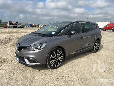 RENAULT GRAND SCENIC 7 Seats 1.7 BLUE INITIALE PARIS - Car: picture 1 RENAULT GRAND SCENIC 7 Seats 1.7 BLUE INITIALE PARIS - Car: picture 1