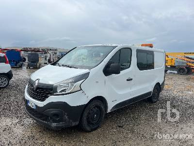 RENAULT TRAFIC 145 - Box truck: picture 1 RENAULT TRAFIC 145 - Box truck: picture 1