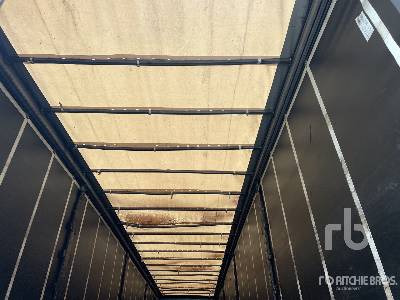 Curtainsider semi-trailer SCHWARZMULLER Tri/A: picture 23