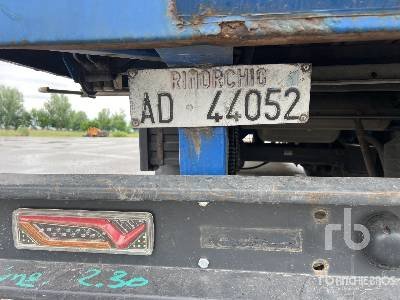 Curtainsider semi-trailer SCHWARZMULLER Tri/A: picture 8
