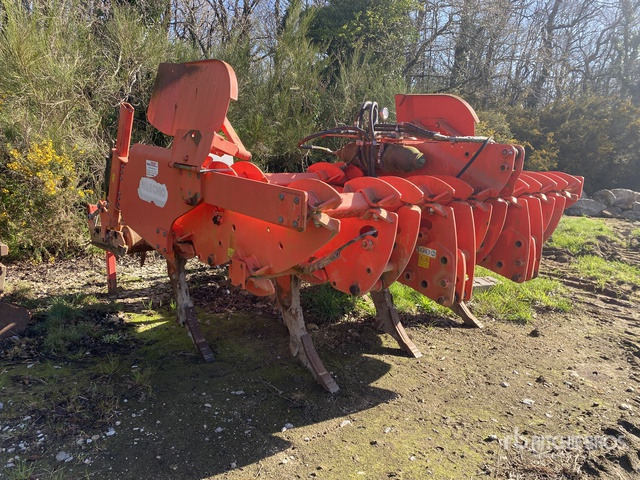 2013 Maschio Gaspardo Attila 300 3 m 3-Point 7 Shank Dechaumeur ... Subsoiler - Subsoiler: picture 2 2013 Maschio Gaspardo Attila 300 3 m 3-Point 7 Shank Dechaumeur ... Subsoiler - Subsoiler: picture 2