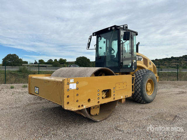 2017 Cat CS76B Compacteur Mono Cylindre Smooth Drum Compactor - Compactor: picture 2 2017 Cat CS76B Compacteur Mono Cylindre Smooth Drum Compactor - Compactor: picture 2