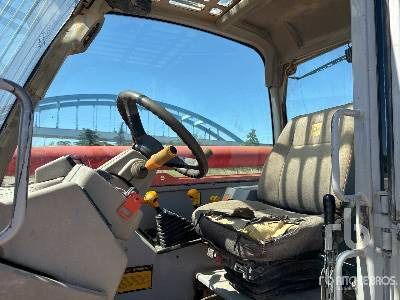 Telescopic handler JCB 537-135 Chariot Telescopique: picture 11