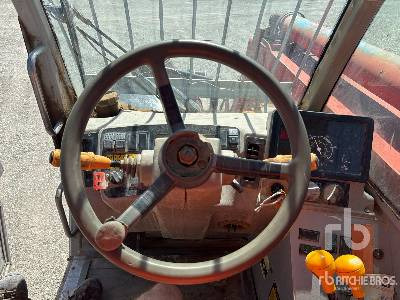 Telescopic handler JCB 537-135 Chariot Telescopique: picture 14