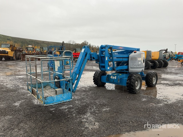 2000 Genie Z4525J 4WD Diesel Articulating Boom Lift - Articulated boom: picture 3 2000 Genie Z4525J 4WD Diesel Articulating Boom Lift - Articulated boom: picture 3