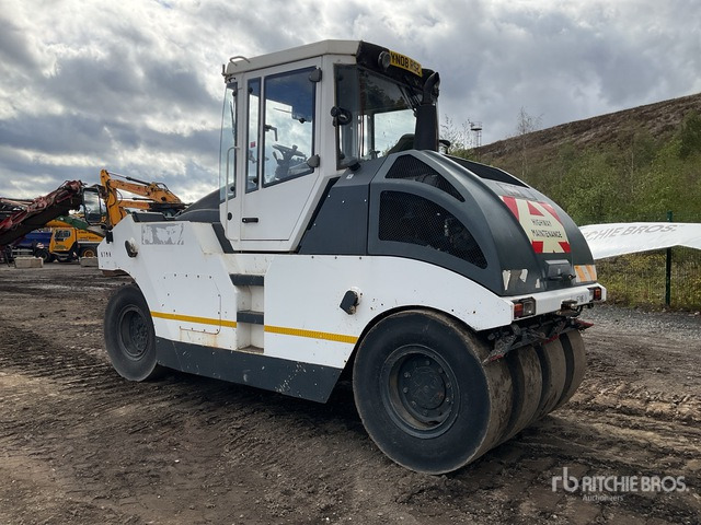 2008 Bomag BW24RH 8 Wheel Pneumatic Roller - Pneumatic roller: picture 4 2008 Bomag BW24RH 8 Wheel Pneumatic Roller - Pneumatic roller: picture 4