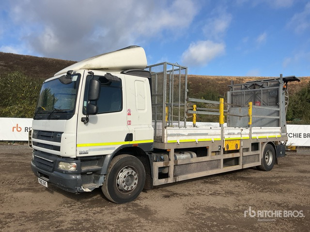 2012 DAF CF65.220 4x2 Sleeper Motorway Cushion Ve ... :Misc. Traffic Control Truck - Dropside/ Flatbed truck: picture 1 2012 DAF CF65.220 4x2 Sleeper Motorway Cushion Ve ... :Misc. Traffic Control Truck - Dropside/ Flatbed truck: picture 1