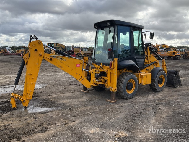 2012 JCB 2CXSM 4WS Streetmaster MK3 Backhoe Loader - Backhoe loader: picture 3 2012 JCB 2CXSM 4WS Streetmaster MK3 Backhoe Loader - Backhoe loader: picture 3