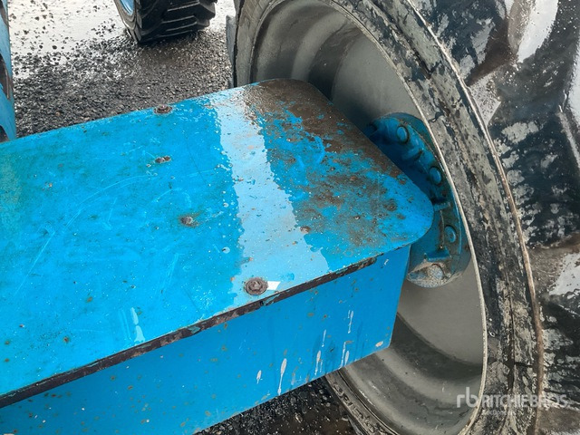 2013 Genie Z45/25J 4WD Diesel Articulating Boom Lift - Articulated boom: picture 5 2013 Genie Z45/25J 4WD Diesel Articulating Boom Lift - Articulated boom: picture 5