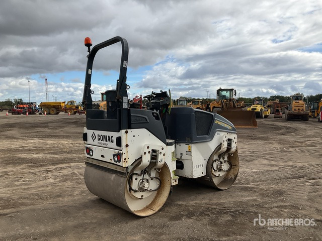 2015 Bomag BW135AD-5 Double Drum Roller - Road roller: picture 4 2015 Bomag BW135AD-5 Double Drum Roller - Road roller: picture 4