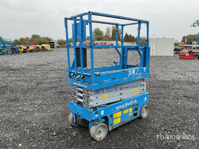 2016 Genie GS-1932 Genie GS-1932 Scissor Lift (Inoperable) Scissor Lift - Scissor lift: picture 4 2016 Genie GS-1932 Genie GS-1932 Scissor Lift (Inoperable) Scissor Lift - Scissor lift: picture 4