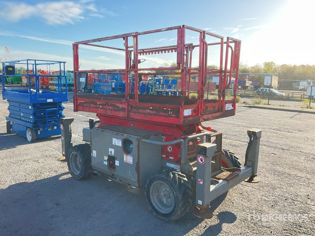 2016 Skyjack SJ5832 4x4 Diesel Scissor Lift - Scissor lift: picture 3 2016 Skyjack SJ5832 4x4 Diesel Scissor Lift - Scissor lift: picture 3