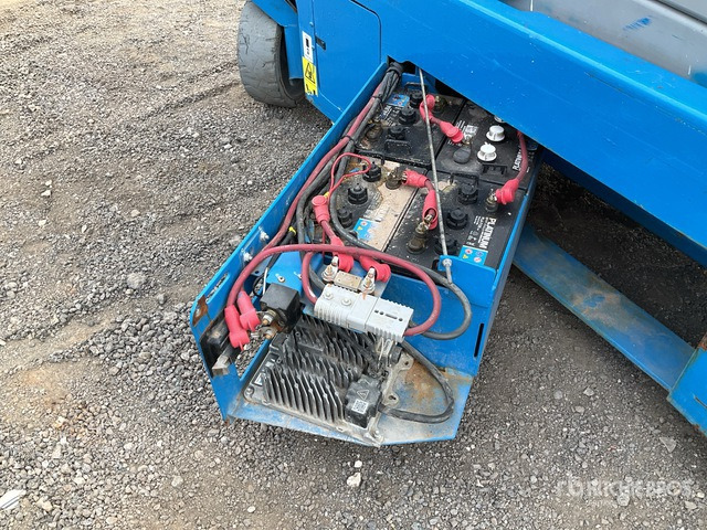 2017 Genie GS3232 Electric Scissor Lift - Scissor lift: picture 5 2017 Genie GS3232 Electric Scissor Lift - Scissor lift: picture 5