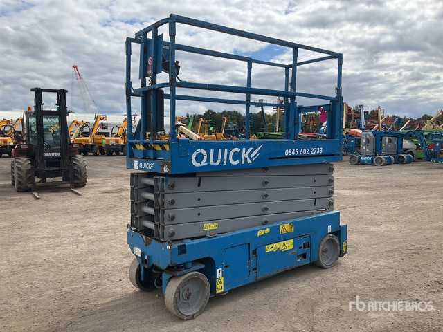 2017 Genie GS3232 Electric Scissor Lift - Scissor lift: picture 3 2017 Genie GS3232 Electric Scissor Lift - Scissor lift: picture 3