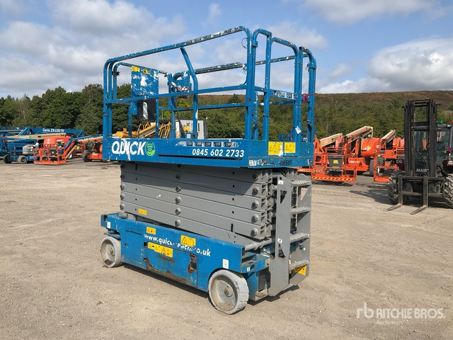 2017 Genie GS4047 Electric Scissor Lift - Scissor lift: picture 2 2017 Genie GS4047 Electric Scissor Lift - Scissor lift: picture 2