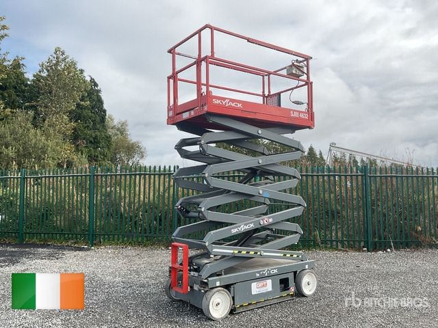 2018 Skyjack SJIII4632 Electric Scissor Lift - Scissor lift: picture 2 2018 Skyjack SJIII4632 Electric Scissor Lift - Scissor lift: picture 2