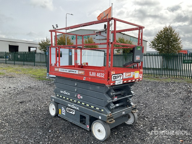 2018 Skyjack SJIII4632 Electric Scissor Lift - Scissor lift: picture 4 2018 Skyjack SJIII4632 Electric Scissor Lift - Scissor lift: picture 4