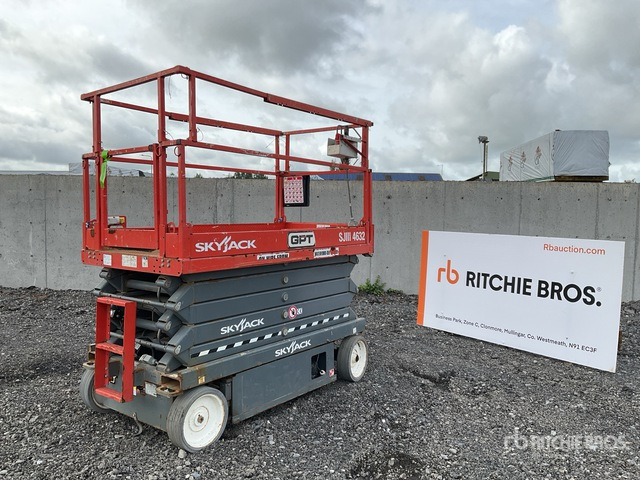 2018 Skyjack SJIII4632 Electric Scissor Lift - Scissor lift: picture 3 2018 Skyjack SJIII4632 Electric Scissor Lift - Scissor lift: picture 3