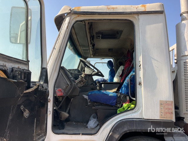 1997 Volvo FH 8x4 Twin-Steer Flatbed Truck - Dropside/ Flatbed truck: picture 5 1997 Volvo FH 8x4 Twin-Steer Flatbed Truck - Dropside/ Flatbed truck: picture 5