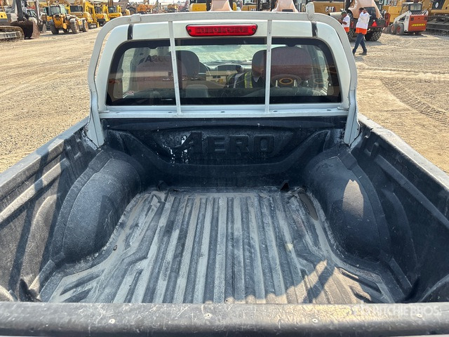 2008 Isuzu D-Max 4x2 Crew Cab Pickup - Pickup truck: picture 4 2008 Isuzu D-Max 4x2 Crew Cab Pickup - Pickup truck: picture 4