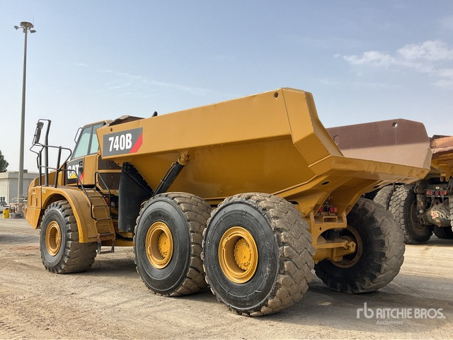 2012 Cat 740B - Articulated dumper: picture 3 2012 Cat 740B - Articulated dumper: picture 3
