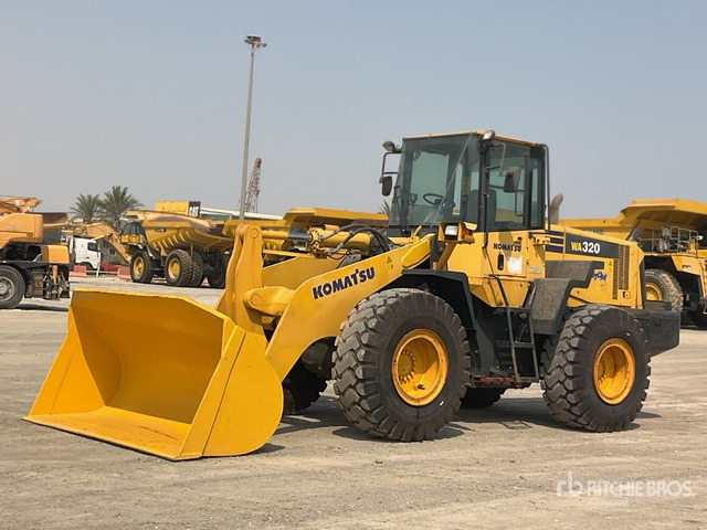 2014 Komatsu WA320-5 - Wheel loader: picture 1 2014 Komatsu WA320-5 - Wheel loader: picture 1