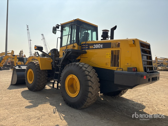 2017 Komatsu WA380Z-6 Wheel Loader - Wheel loader: picture 2 2017 Komatsu WA380Z-6 Wheel Loader - Wheel loader: picture 2