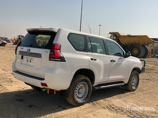 2018 Toyota Prado TX 150L 4x4 SUV - SUV: picture 3 2018 Toyota Prado TX 150L 4x4 SUV - SUV: picture 3