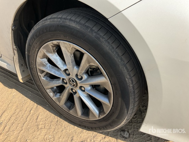 2019 Toyota Corolla Automobile - Car: picture 5 2019 Toyota Corolla Automobile - Car: picture 5