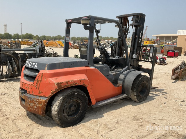 Toyota 8FD70U - Diesel forklift: picture 4 Toyota 8FD70U - Diesel forklift: picture 4