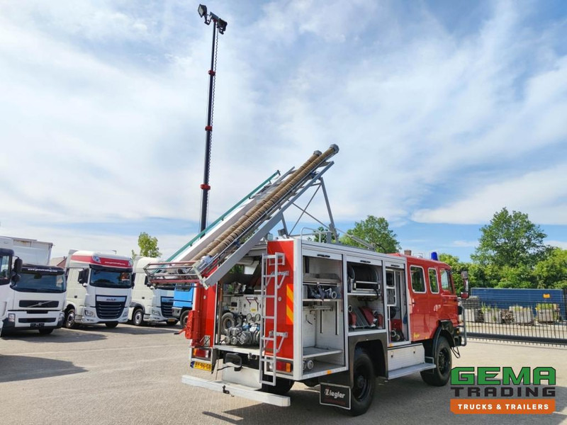 DAF FAV 1800 DHTD 360 4x4 Dubbel Cab (10 pers) Ziegler TS10 LD2800 HD265 T2000 - TopCondition! (V484) - Fire truck: picture 3 DAF FAV 1800 DHTD 360 4x4 Dubbel Cab (10 pers) Ziegler TS10 LD2800 HD265 T2000 - TopCondition! (V484) - Fire truck: picture 3