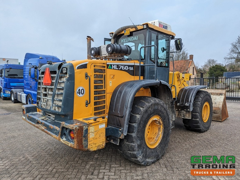 Hyundai HL760-9A Wheelloader - BM-Air overdruk unit - Cummins QSB6.7 - Engine prefilters (M33) - Wheel loader: picture 4 Hyundai HL760-9A Wheelloader - BM-Air overdruk unit - Cummins QSB6.7 - Engine prefilters (M33) - Wheel loader: picture 4