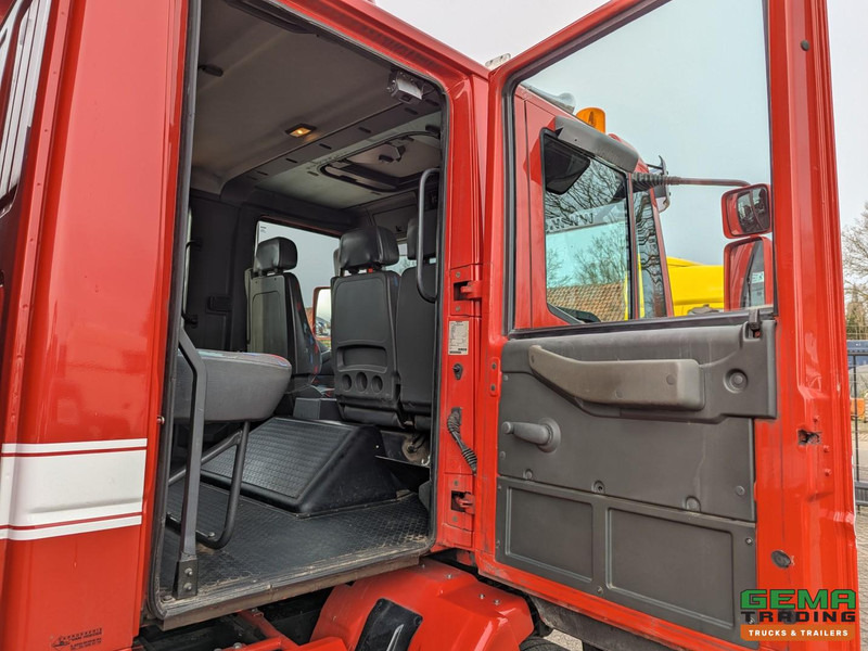 Horse truck Iveco Tector ML120E24D 4x2 Euro3 DubbelCabine - Paardenwagen 3-Paards - Kleedruimte - Hydraulische klep- TOP!: picture 18