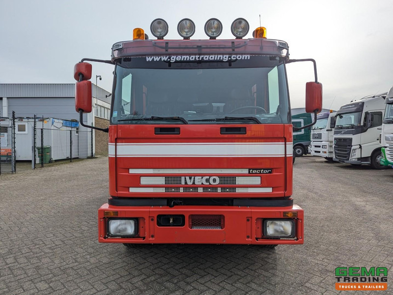 Horse truck Iveco Tector ML120E24D 4x2 Euro3 DubbelCabine - Paardenwagen 3-Paards - Kleedruimte - Hydraulische klep- TOP!: picture 11