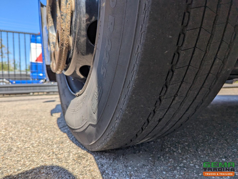 Refrigerator truck Mercedes-Benz Antos 1843 4x2 Dagcab Euro6 - Chereau Koel-Vriescombinatie- Carrier Supra - Doorlaadsysteem - Laadklep 2000KG: picture 19 Refrigerator truck Mercedes-Benz Antos 1843 4x2 Dagcab Euro6 - Chereau Koel-Vriescombinatie- Carrier Supra - Doorlaadsysteem - Laadklep 2000KG: picture 19