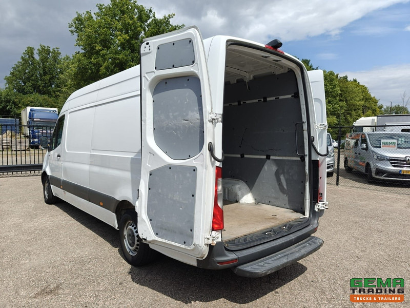 Mercedes-Benz Sprinter 311 CDI L3H2 - Euro6ZF - Automaat - Navigatie - Camera - 06/2026 APK - Small van: picture 5 Mercedes-Benz Sprinter 311 CDI L3H2 - Euro6ZF - Automaat - Navigatie - Camera - 06/2026 APK - Small van: picture 5