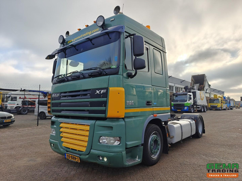 DAF FT XF105.460 4x2 Spacecab Euro5 - Mega - StandAirco - Gereedschapskist - SmartTachoV2 - 04/2026 APK - Tractor unit: picture 1 DAF FT XF105.460 4x2 Spacecab Euro5 - Mega - StandAirco - Gereedschapskist - SmartTachoV2 - 04/2026 APK - Tractor unit: picture 1